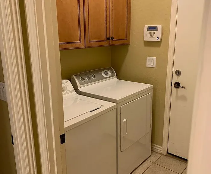 6415 S 49th Gln — Photo 11