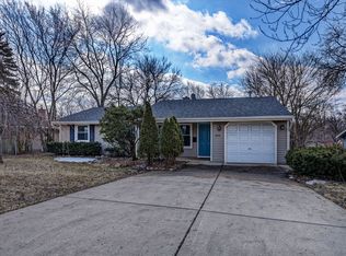 1805 W Schaumburg Rd, Schaumburg, IL 60194