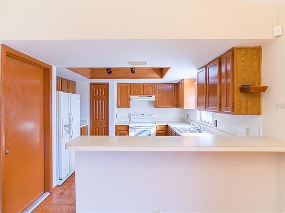 5th image of 1938 Vienna Dr