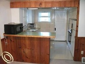 4th image of 1724 Hayes Ave