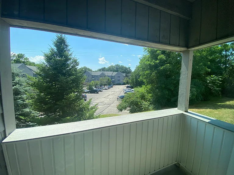 Sunset Ridge Apartments — Photo 29