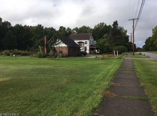 2933 McGuffey Rd, Youngstown, OH