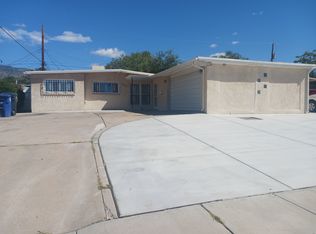 1824 Blume St NE, Albuquerque, NM 87112