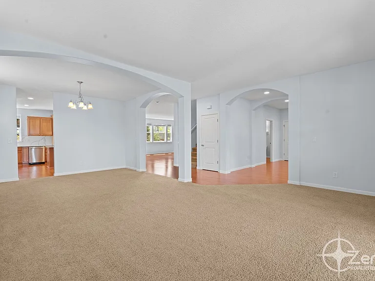 3636 NW 24th Cir — Photo 7