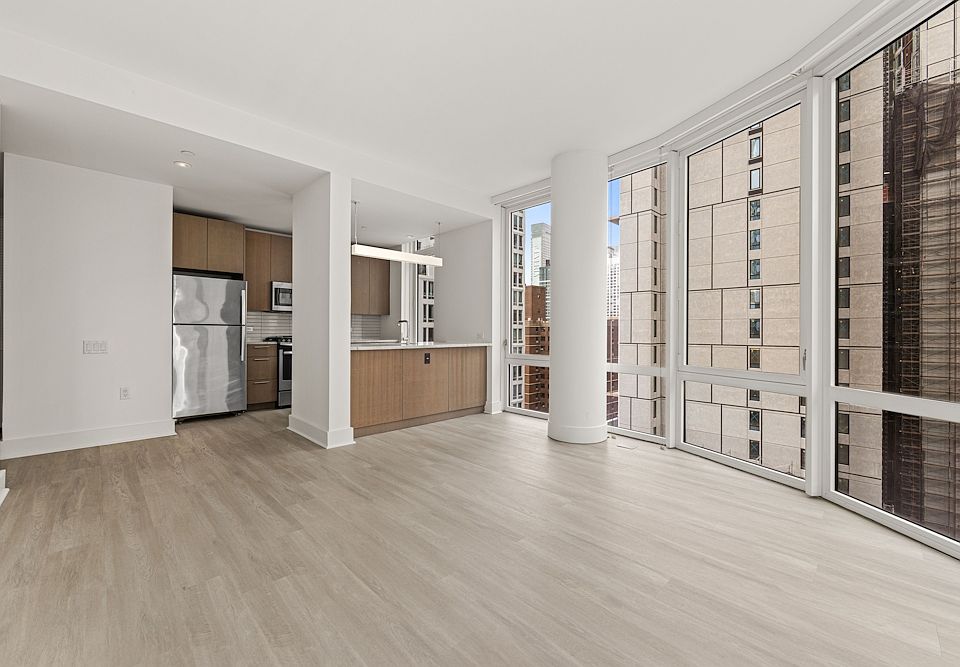 1st image of 86 Fleet Pl APT 10E