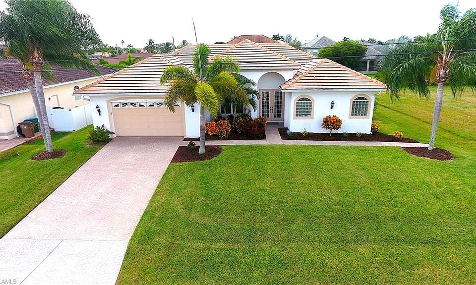 1st image of 2210 Cape Coral Pkwy W