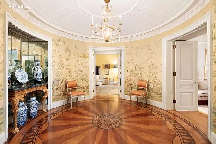 1st image of 635 Park Ave Floor 2