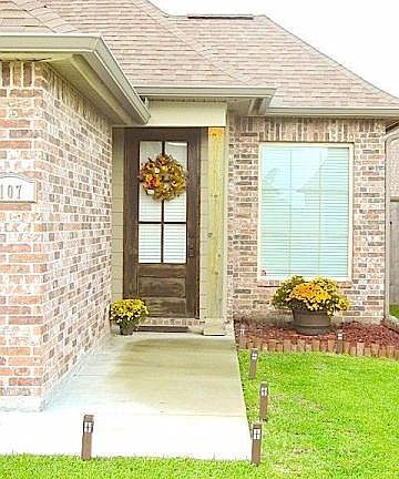 3rd image of 107 Adler Pl