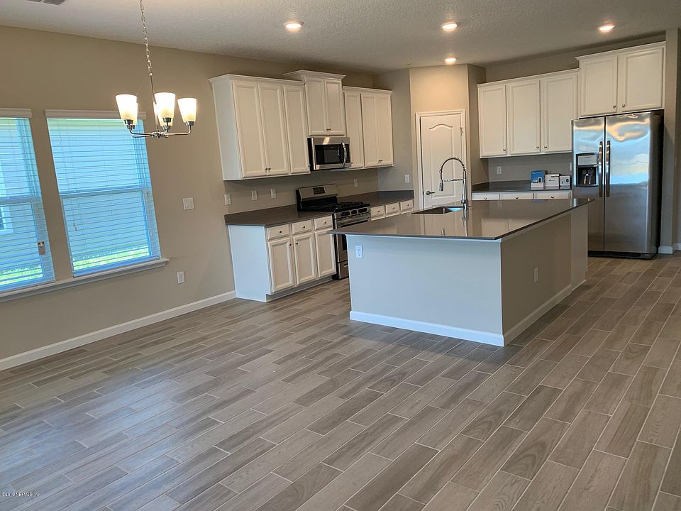1st image of 344 Ash Breeze Cv