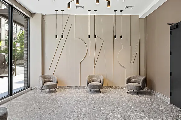 Rented by ERNY LLC | media 22