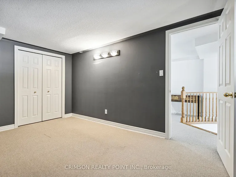 111 Grey St #105 — Photo 33