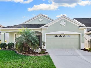 16317 Bridgeglade Ln, Lithia, FL 33547