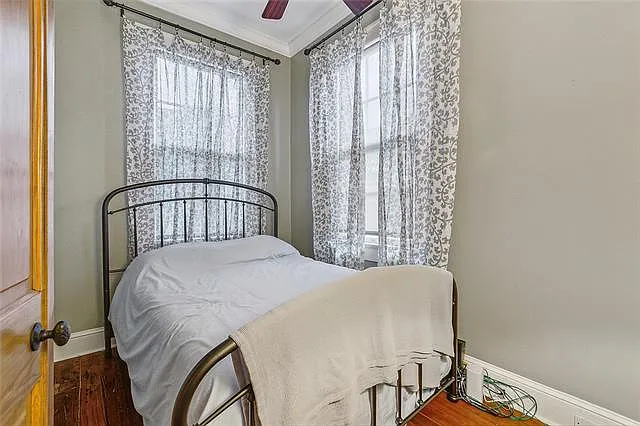 8539 Freret St — Photo 12