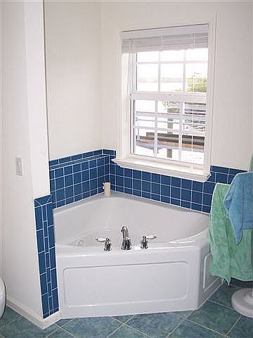 Master bath whirlpool tub