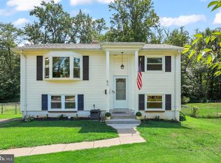 3617 Forestdale Ave, Woodbridge, VA 22193