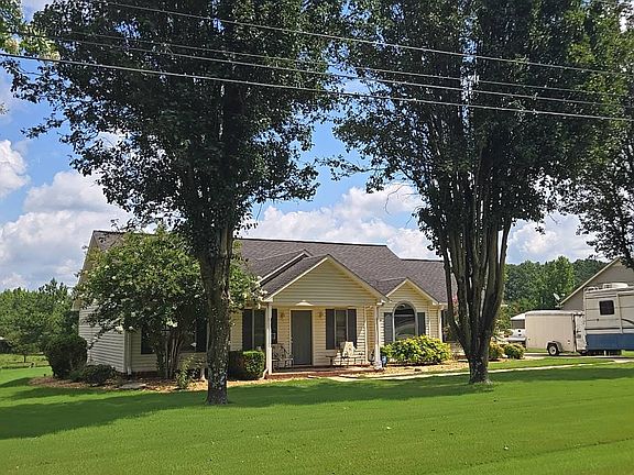 3rd image of 59 County Road 378