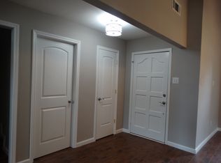 10500 Hampton Dr, Anchorage, AK 99507