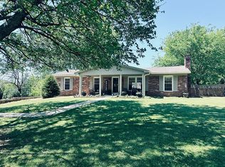 116 Lindenwood Ln, Frankfort, KY 40601