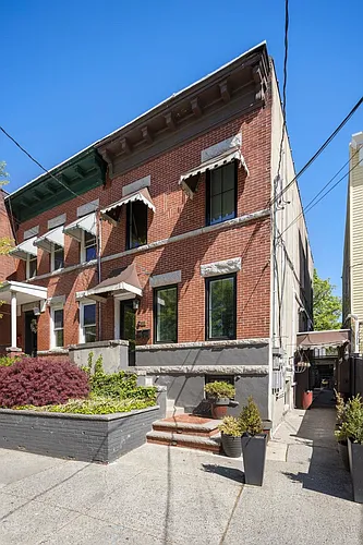 138 Central Ave Photo 1