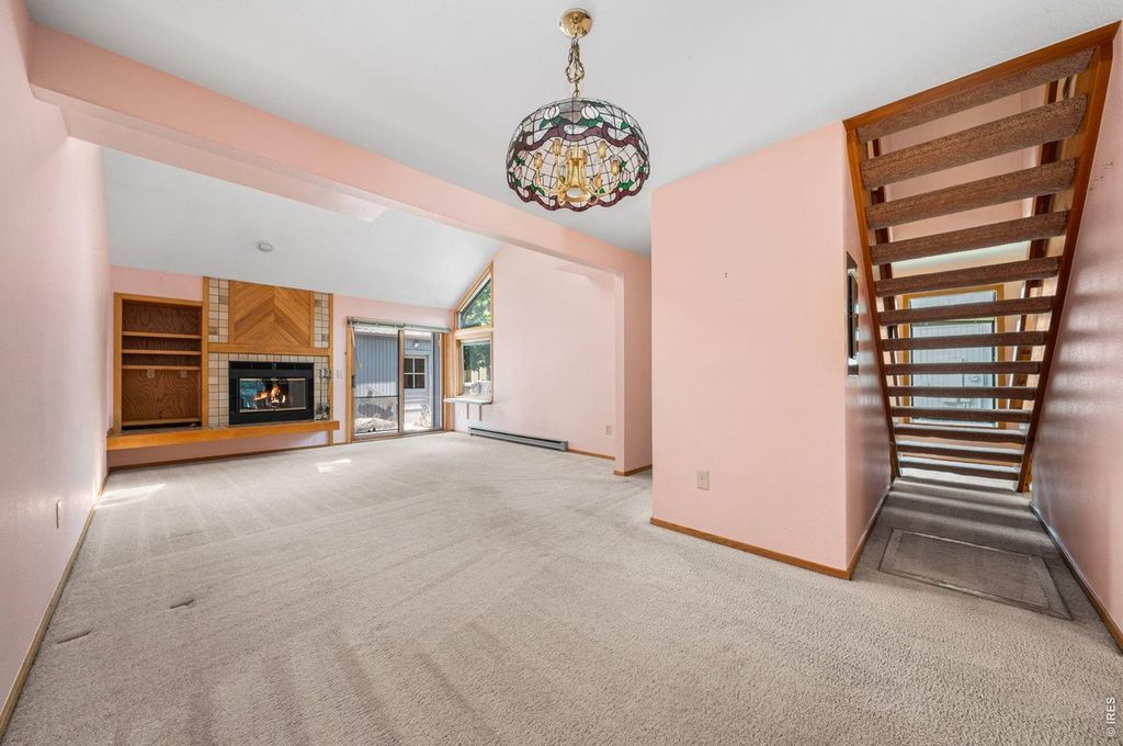 1029 Driftwood Dr