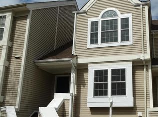 6119 Stonepath Cir, Centreville, VA 20120