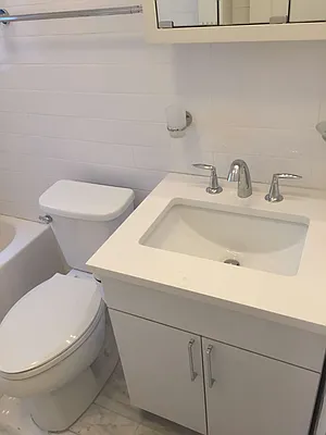 Rented by Solil Management | media 6