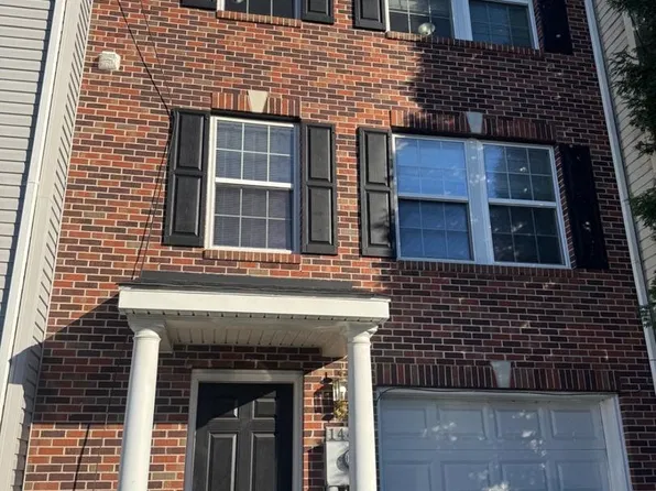 144 Quartz Rd, Martinsburg, WV 25404
