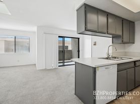 11924 Mayfield Ave, 5