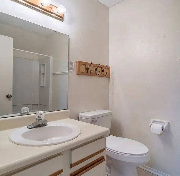5001 Grande Dr #1422 — Photo 9