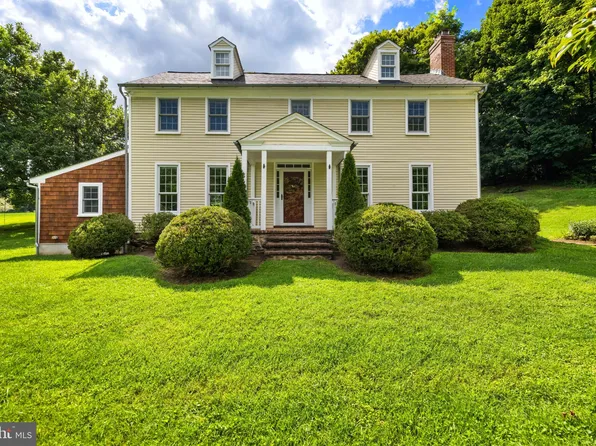 2212 River Bend Ct, White Hall, MD 21161