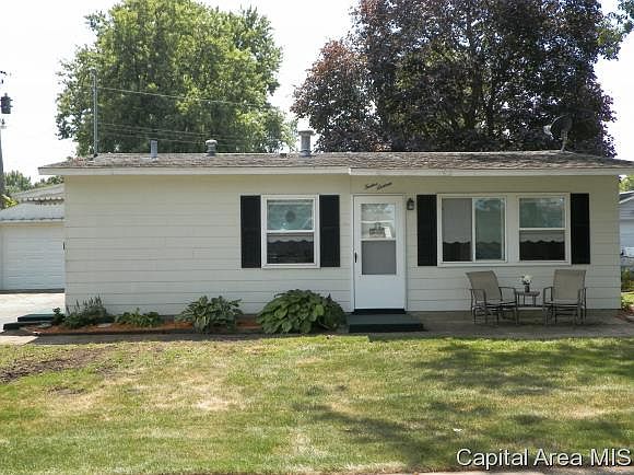 1st image of 1216 Garden Ln