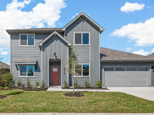 500 Highland Park Trl, Alvarado, TX 76009