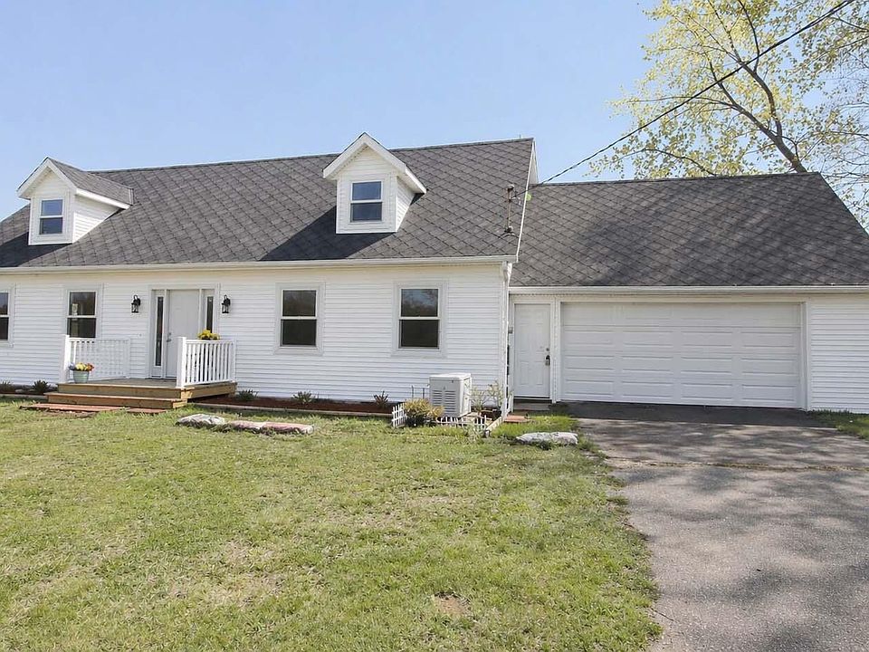 1st image of 451 27th St