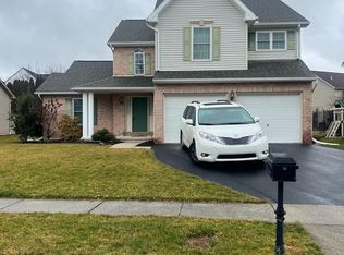 1929 Creek Hollow Ln, Hershey, PA 17033