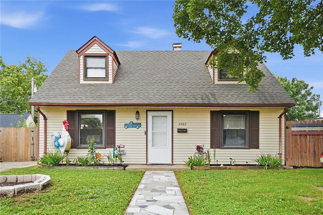 Primary listing photo