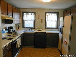 2nd image of 103 Retford Dr