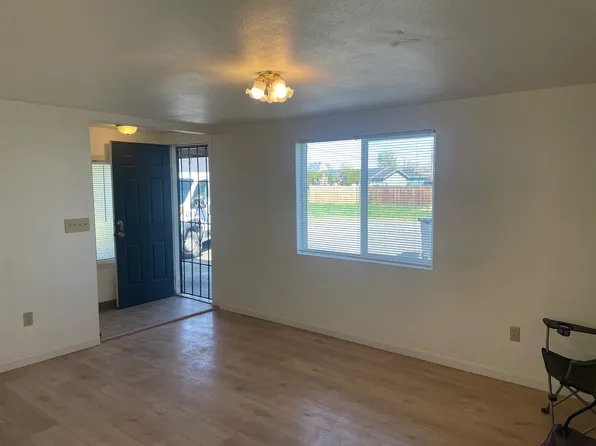 4201 3rd St, Union Gap, WA 98903