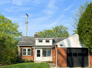 368 E 248th St, Euclid, OH 44123