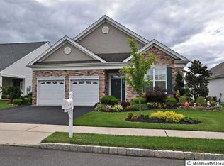6 Biltmore Ct, Jackson, NJ 08527