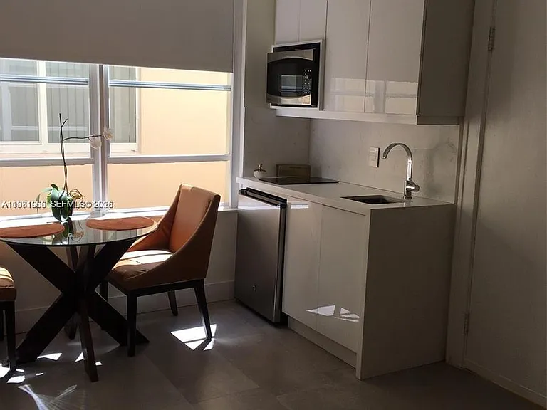 119 Menores Ave #8A — Photo 4