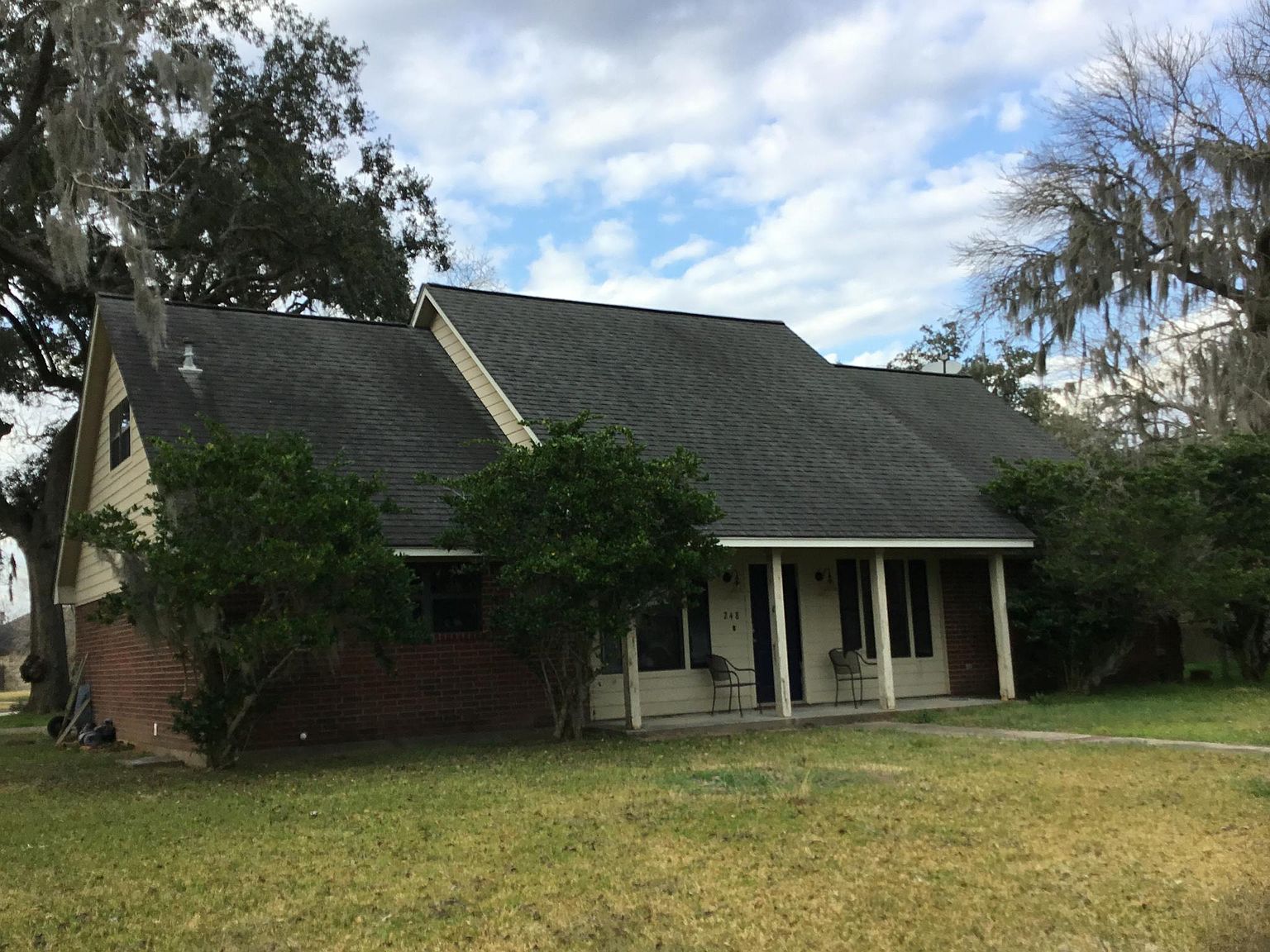 248 Canterbury Dr
