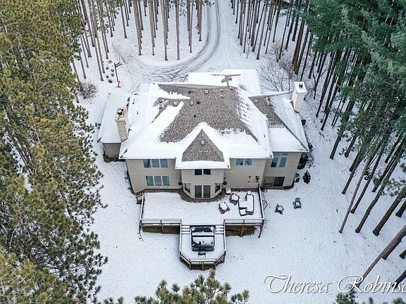 4th image of 3585 Blue Water Pines Dr NE