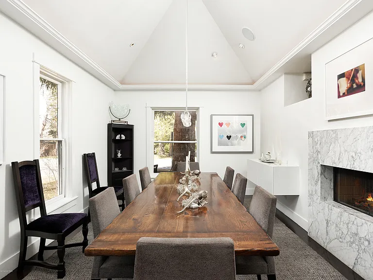533 W Francis St — Photo 9