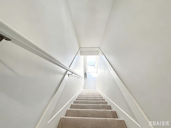 5th image of 189 Wood St #36