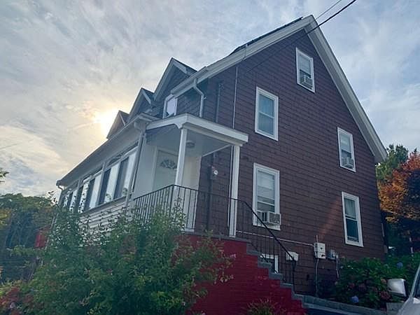 1st image of 24 Forest Hill Ave