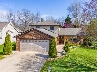 104 Avenue Notre Dame, East Peoria, IL 61611