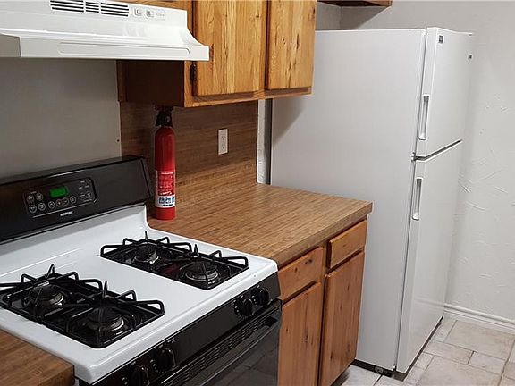 3rd image of 4507 Brown Bark Pl #B