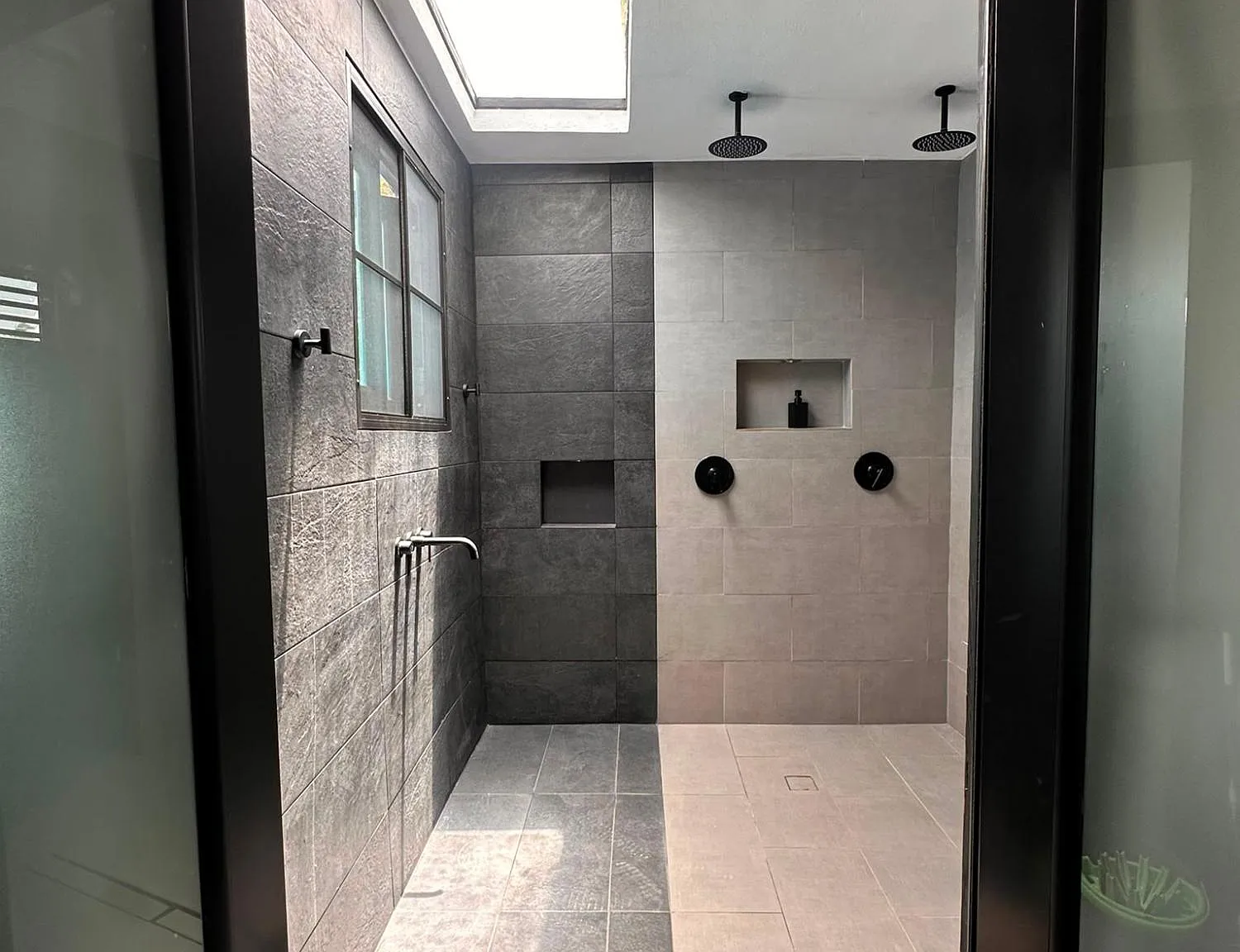 Studio, 1.0 bath, 40 sqft — Photo 4