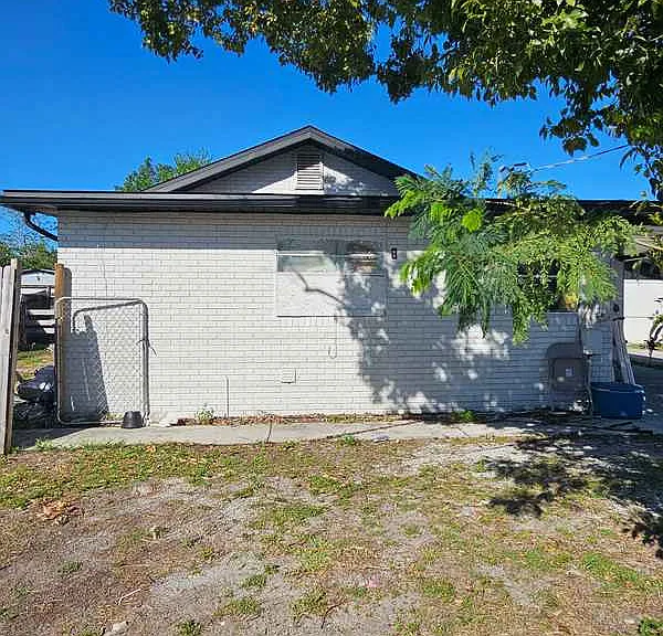 4 Sandy Ln #1 — Photo 18