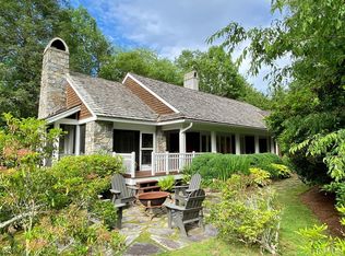 310 Chimney Top Trl, Cashiers, NC 28717